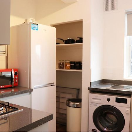 Newgate Apartments @ Kingsbury Underground London Borough of London Borough of Harrow Exterior foto